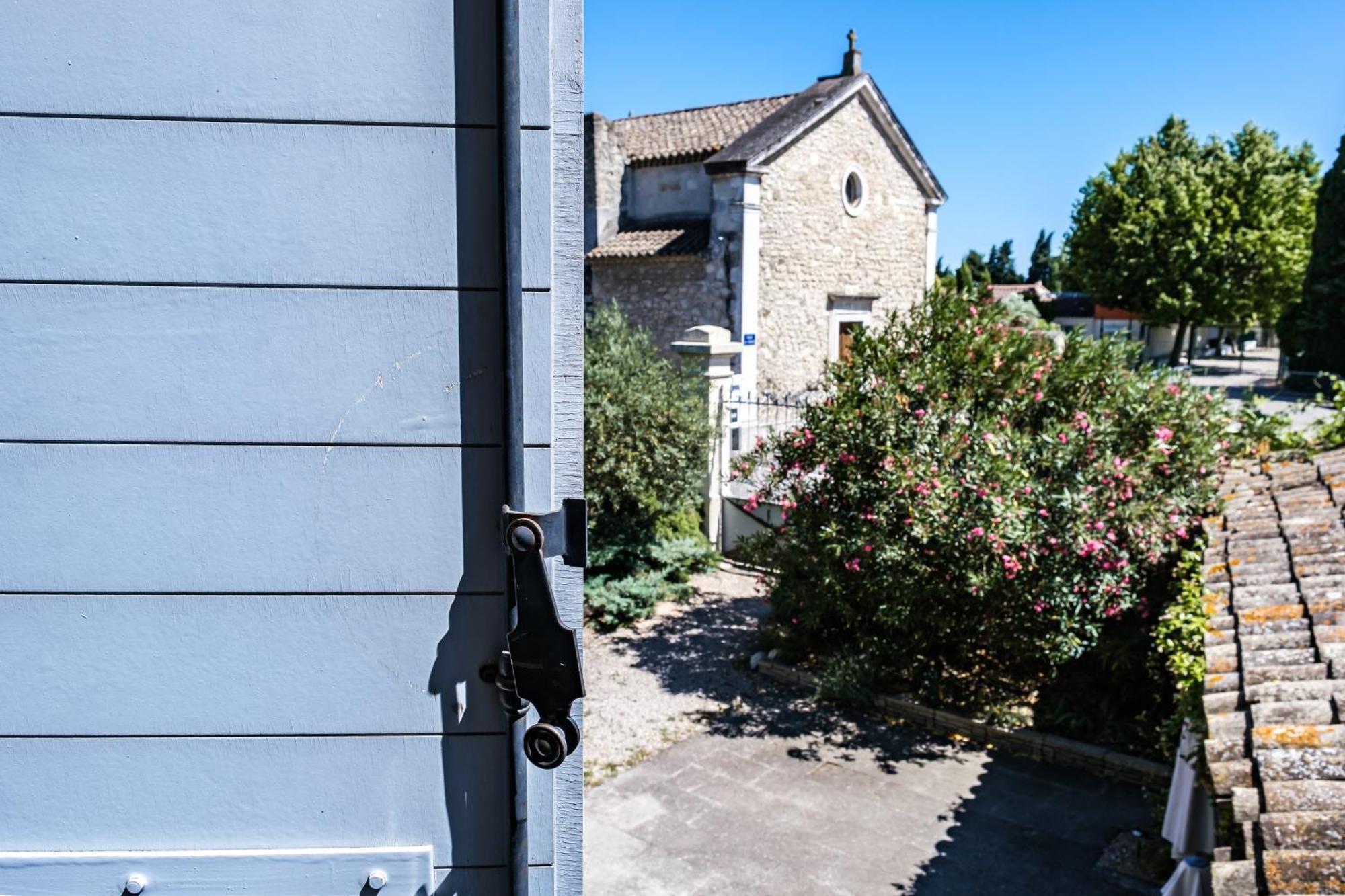 Mas D'Alaure B&B Verquieres Exterior photo