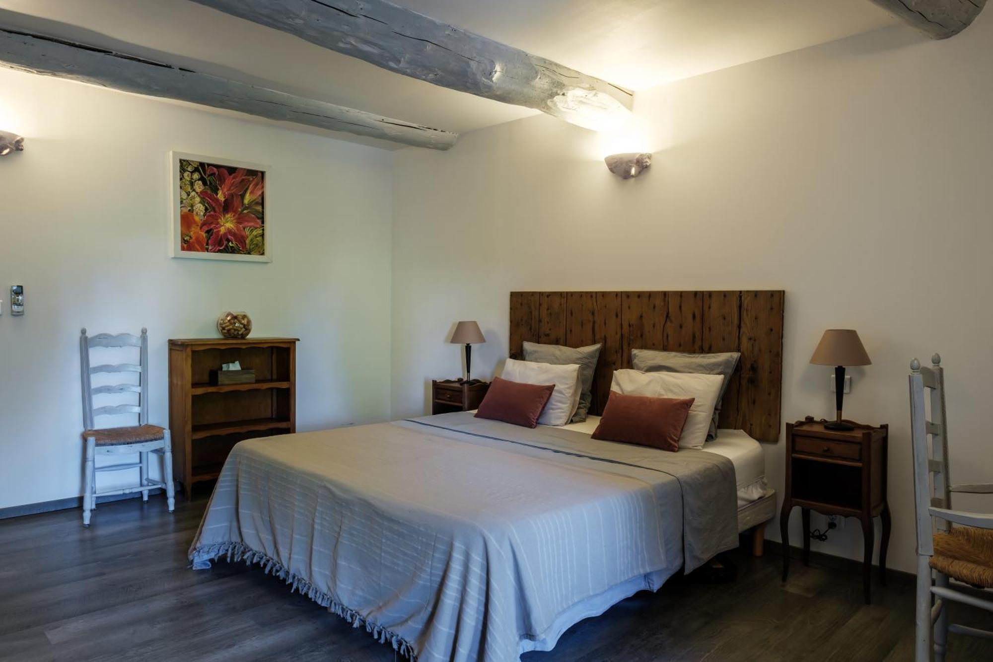 Mas D'Alaure B&B Verquieres Exterior photo