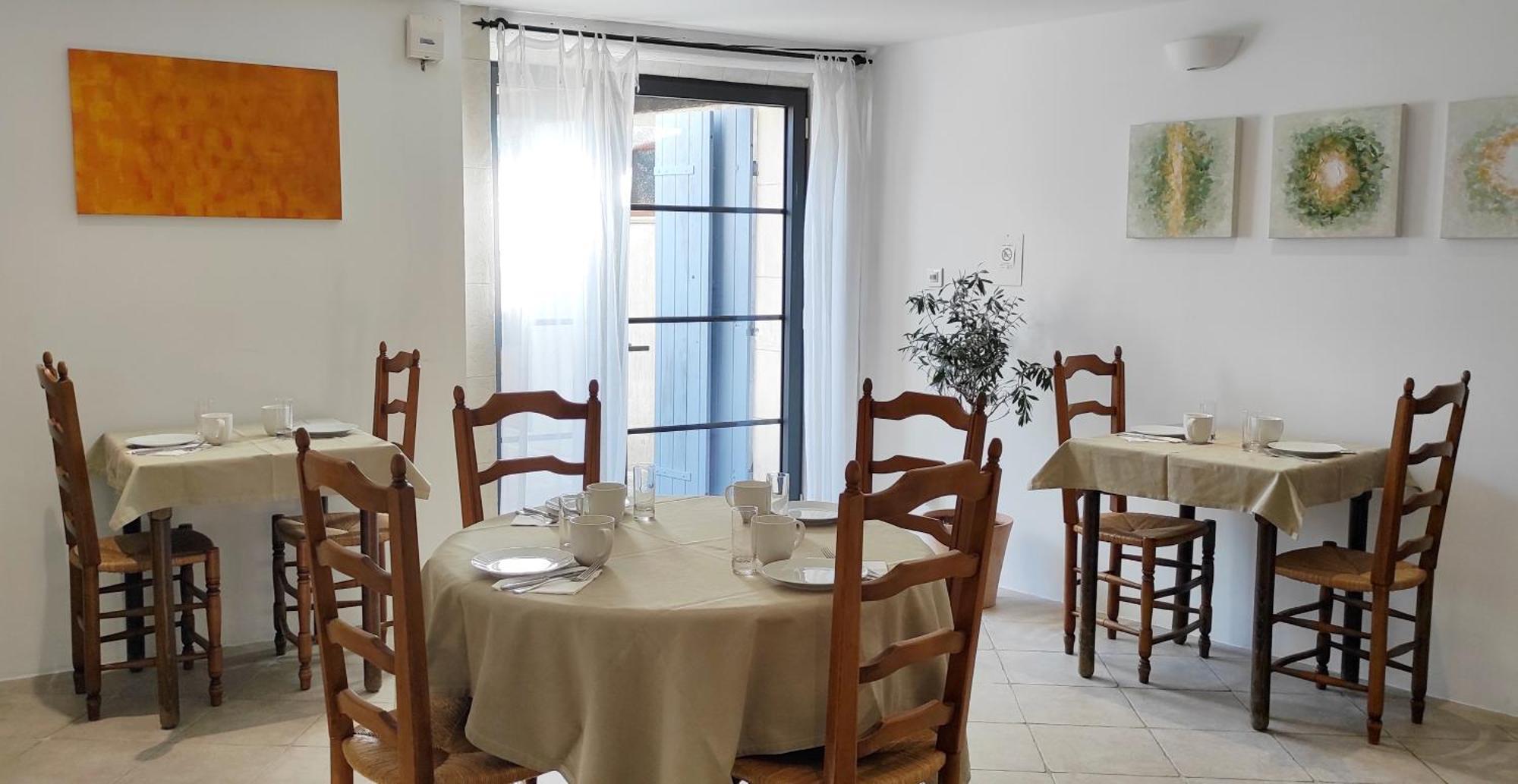 Mas D'Alaure B&B Verquieres Exterior photo